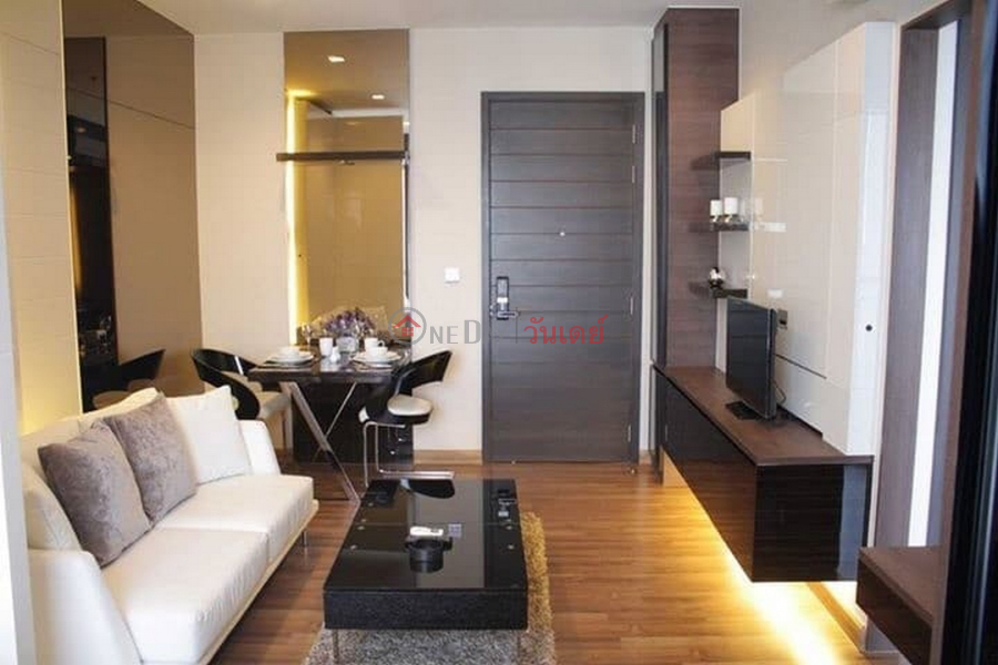 Condo for Rent: Ivy Ampio, 33 m², 1 bedroom(s) Rental Listings