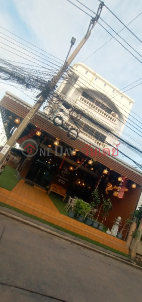 Khao Soi Chiang Lao 72, Suwinthawong Road (ข้าวซอยเชียงลาว72 ถนน สุวินทวงค์),Min Buri | OneDay วันเดย์(3)