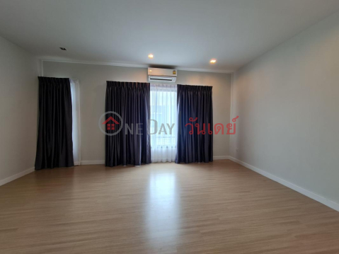 Others for Rent: Townhome, 190 m², 3 bedroom(s) - OneDay_0