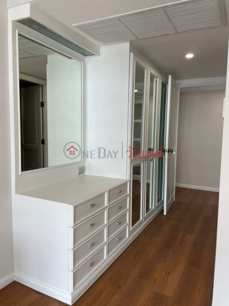 ฿ 145,000/ month, Condo for Rent: Somkid Gardens, 251 m², 3 bedroom(s)