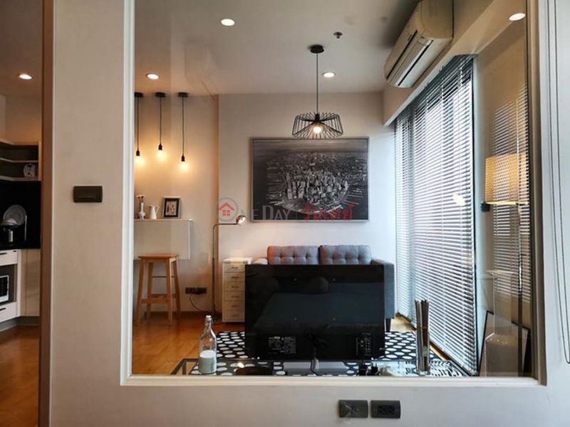 Condo for Sale: Fuse Sathorn - Taksin, 36 m², 1 bedroom(s) Sales Listings