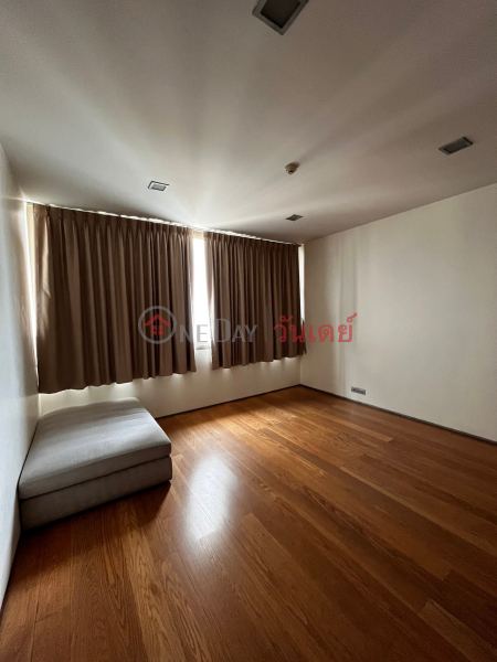 Property Search Thailand | OneDay | Residential Rental Listings | Condo for Rent: Ficus Lane, 210 m², 3 bedroom(s)