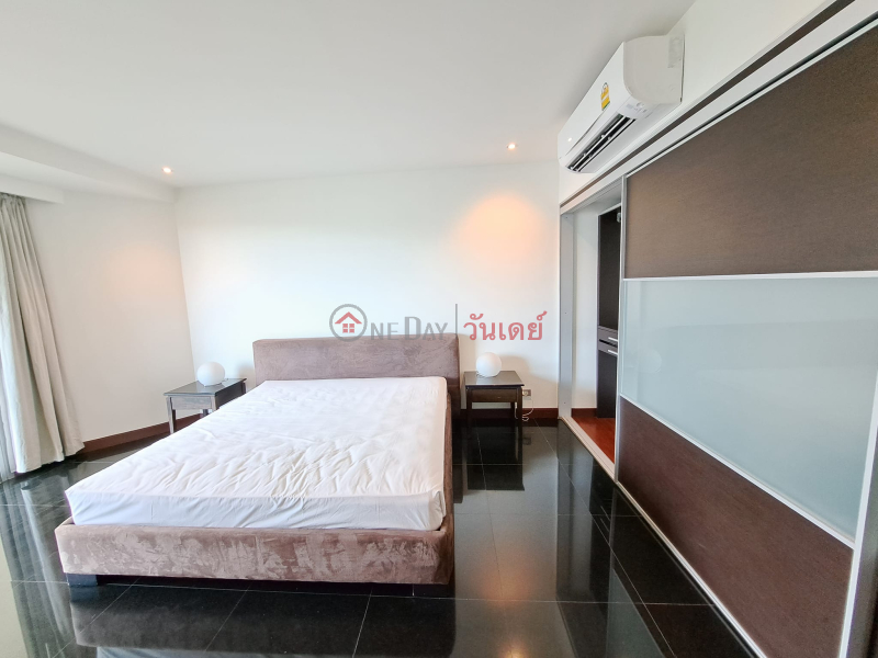 Modern 2 Bedroom Unit to Phrakhanong, Thailand Rental ฿ 45,000/ month