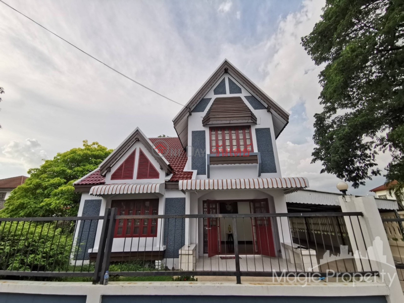 Prachachuen village, Pak Kret, Nonthaburi Sales Listings