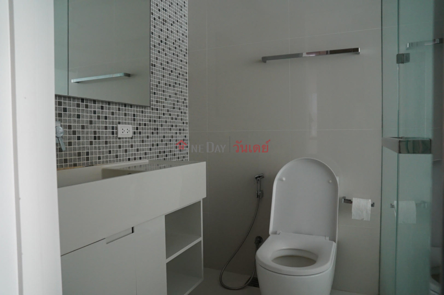 ฿ 68,000/ month, Condo for Rent: The Room Sukhumvit 21, 106 m², 2 bedroom(s)