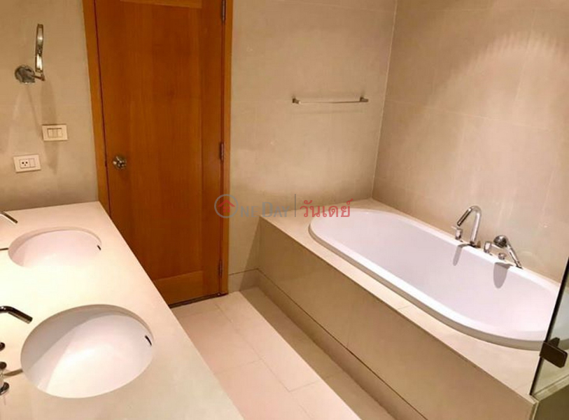 ฿ 50,000/ month | Condo for Rent: The Emporio Place, 85 m², 1 bedroom(s)