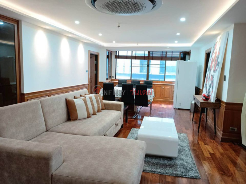 Property Search Thailand | OneDay | Residential, Rental Listings Condo for Rent: Baan Prompong, 200 m², 3 bedroom(s)