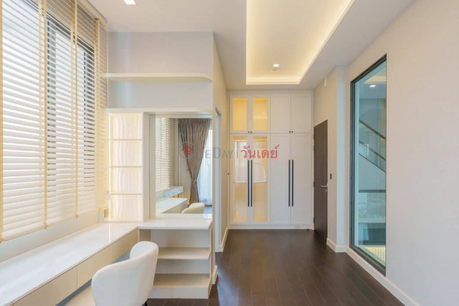 ฿ 450,000/ เดือน | คอนโด เดอะ เจนทรี พัฒนกัน 2 ให้เช่า