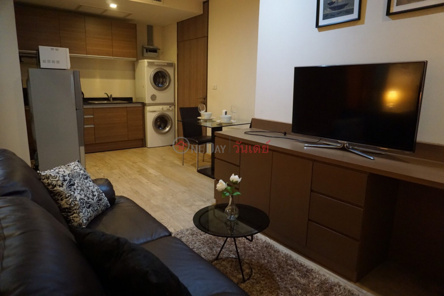 Property Search Thailand | OneDay | Residential Rental Listings | Condo for Rent: Noble Remix, 40 m², 1 bedroom(s)