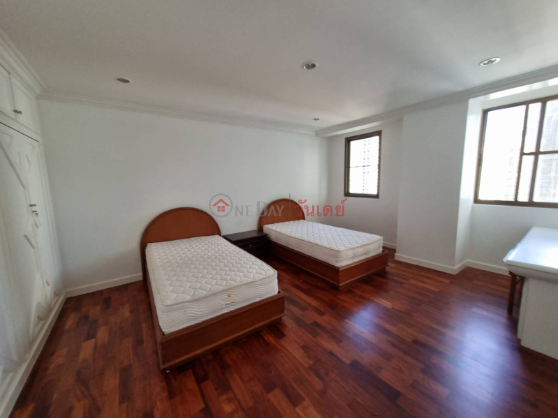 Condo for Rent: Govind Tower, 360 m², 3 bedroom(s) Rental Listings