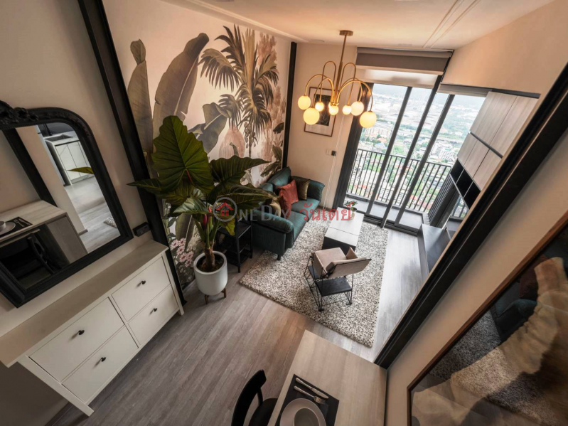 A Beautifully Decor 1 Bedroom Duplex Unit at a Condominium Rental Listings