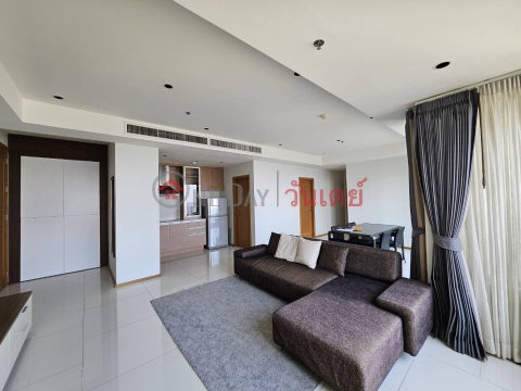 Condo for Rent: The Emporio Place, 107 m², 2 bedroom(s) - OneDay_0