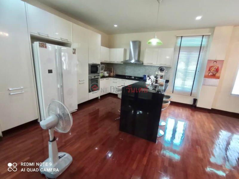 Modern House in Compound closed Thonglor Sales Listings (TRI-7572)