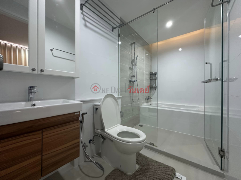 ฿ 62,000/ เดือน คอนโด สำหรับ เช่า: 6th Avenue Sukhumvit 15, 58 ตร.ม., 2 ห้องนอน