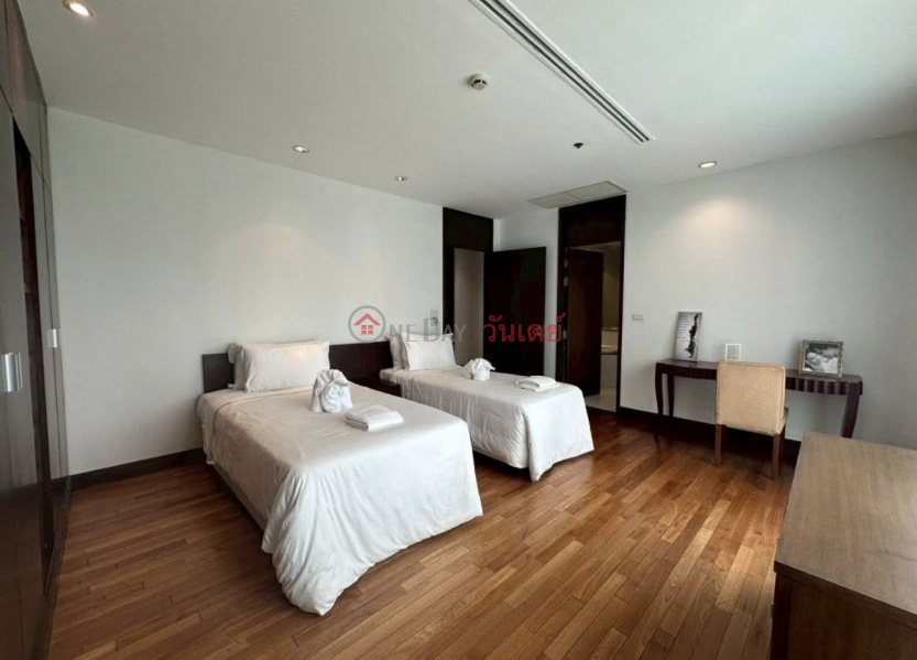 Iconic Executive Residence: Royal Residence Park – Unblocked Lumpini View Rental Listings