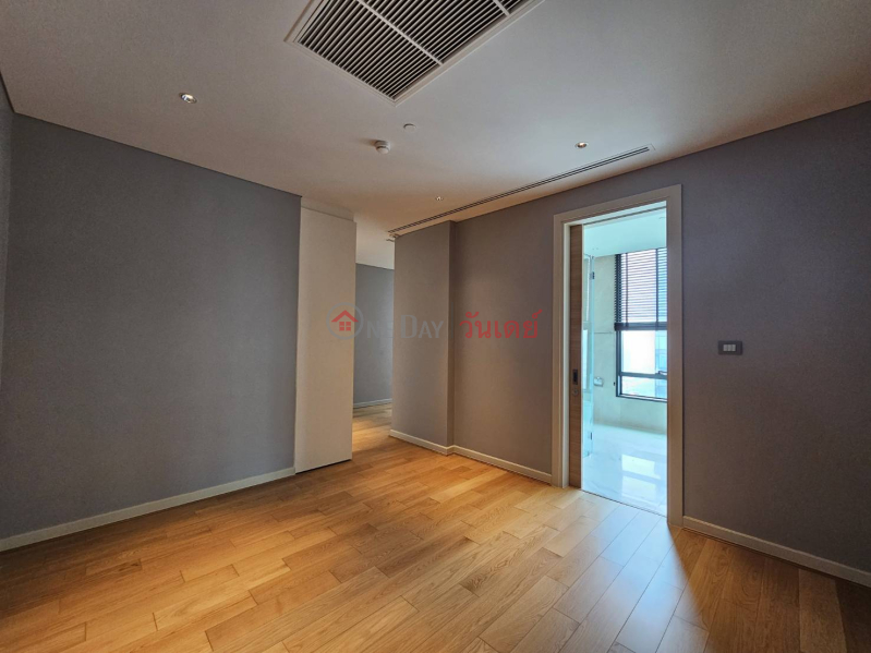 Condo for Sale: Sindhorn Residence, 347 m², 3 bedroom(s),Thailand Sales | ฿ 125Million