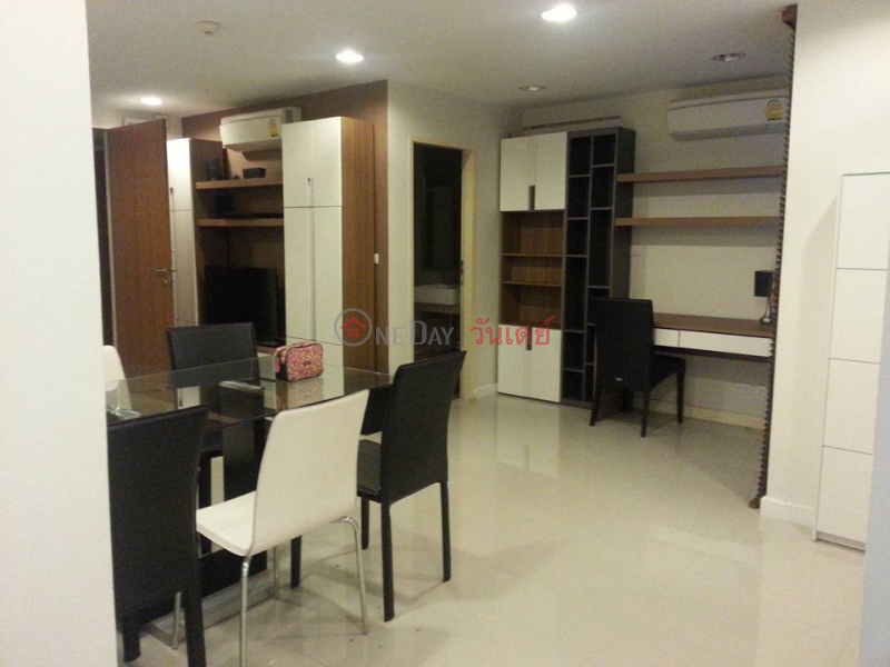 ฿ 7.2Million | 2 Beds 2 Baths Apartment, Ekkamai Road