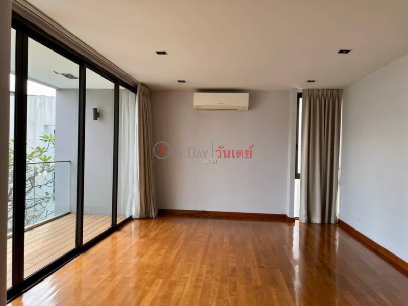 ค้นหาอสังหาริมทรัพย์ในประเทศไทย | OneDay | ที่อยู่อาศัย, รายการเช่า, Single House in Compound near BTS Thonglor