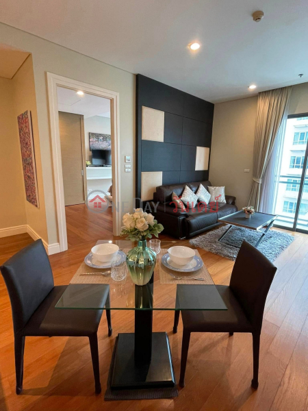 Condo for Rent: Bright Sukhumvit 24, 70 m², 1 bedroom(s) Rental Listings