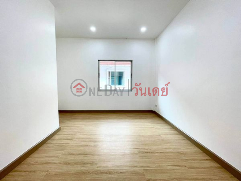 [FOR SALE] 2-story townhouse, Bo Rae, Mueng Thong zone _0