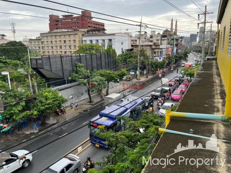 ฿ 21Million Sukhumvit 71, Watthana