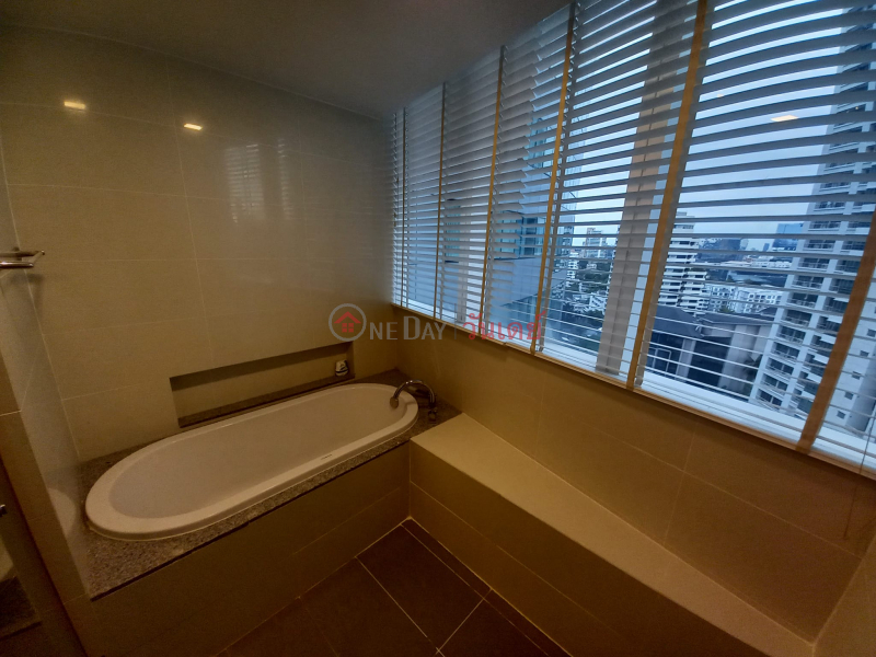 Millennium Condo BTS Asoke Rental Listings (TRI-6665)