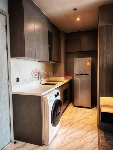 ฿ 30,000/ เดือน, การใช้ชีวิตในเมืองอย่างเหนือระดับ: ห้องนอน 1 ห้อง ชั้นสูง ที่ Rhythm Ekkamai