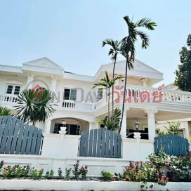 Spacious House for Rent in Bangna – Pet-Friendly! _0