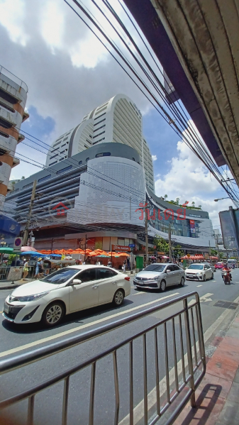 Robinson Bangrak (โรบินสันบางรัก),Bang Rak | OneDay วันเดย์(1)