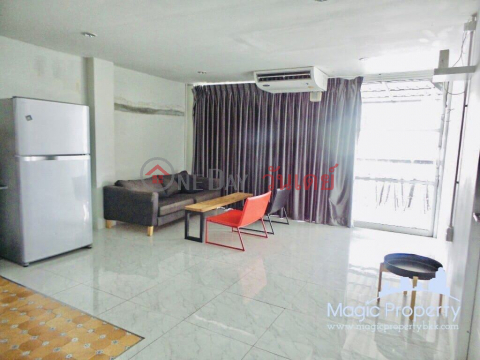 5 Floors Building For Rent on Ratchadaphisek Road, Din Daeng, Bangkok _0