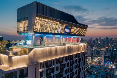 For Rent: Modern Condo – XT Ekkamai (668-8383746332)_0