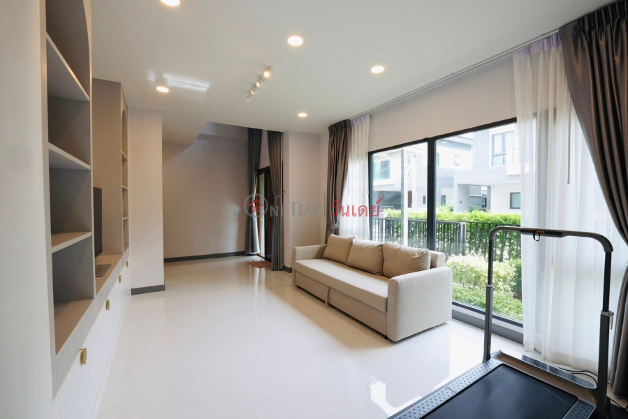 , 5 | Residential Rental Listings ฿ 180,000/ month