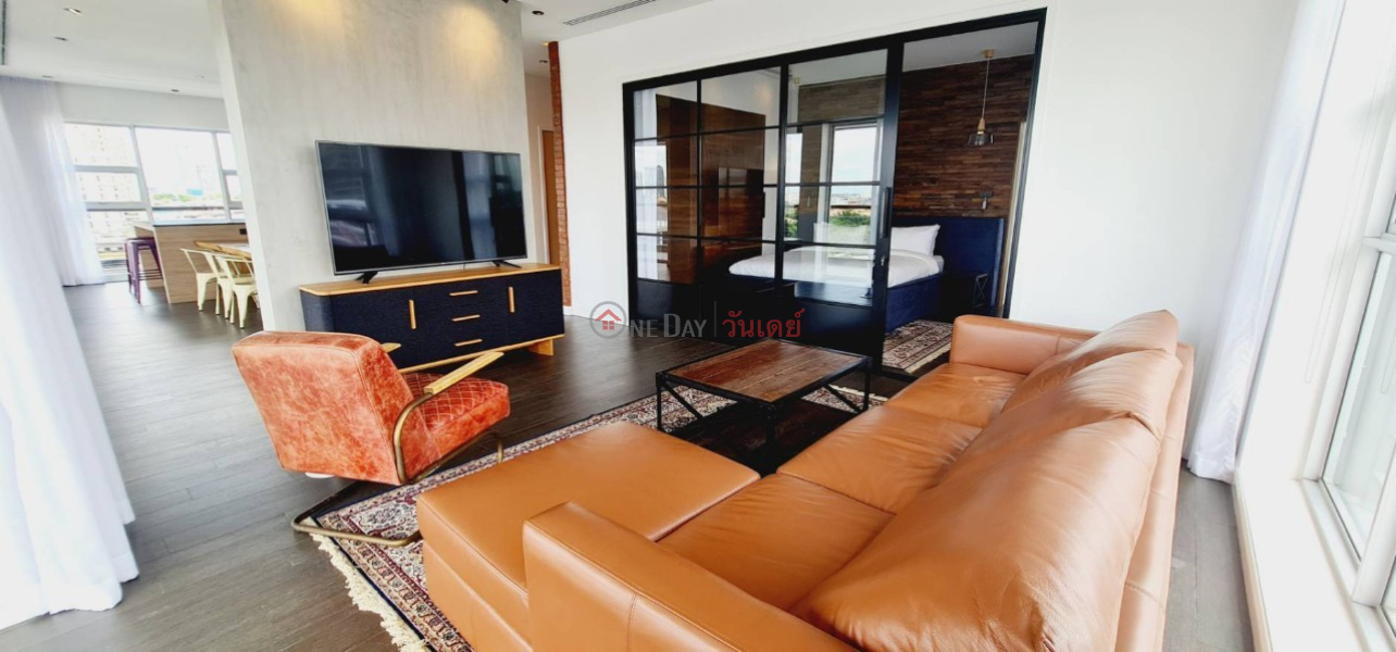 Condo for Rent: Penthouse Condominium 3, 250 m², 4 bedroom(s) Rental Listings