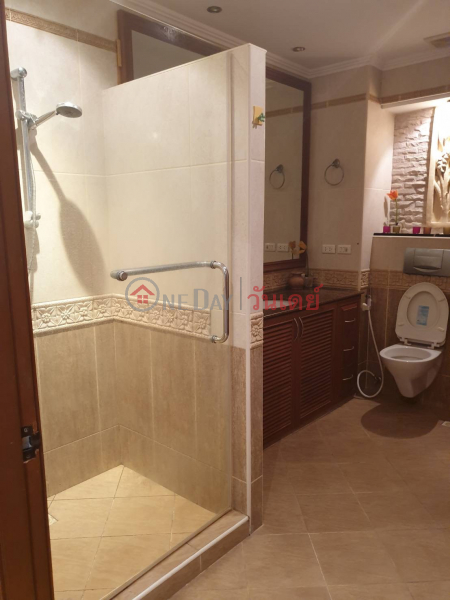 ฿ 7.6Million | 2 Bed two Bath Sea view condo Khao Pratamnak