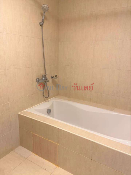 Condo for Rent: The Clover, 45 m², 1 bedroom(s) Rental Listings