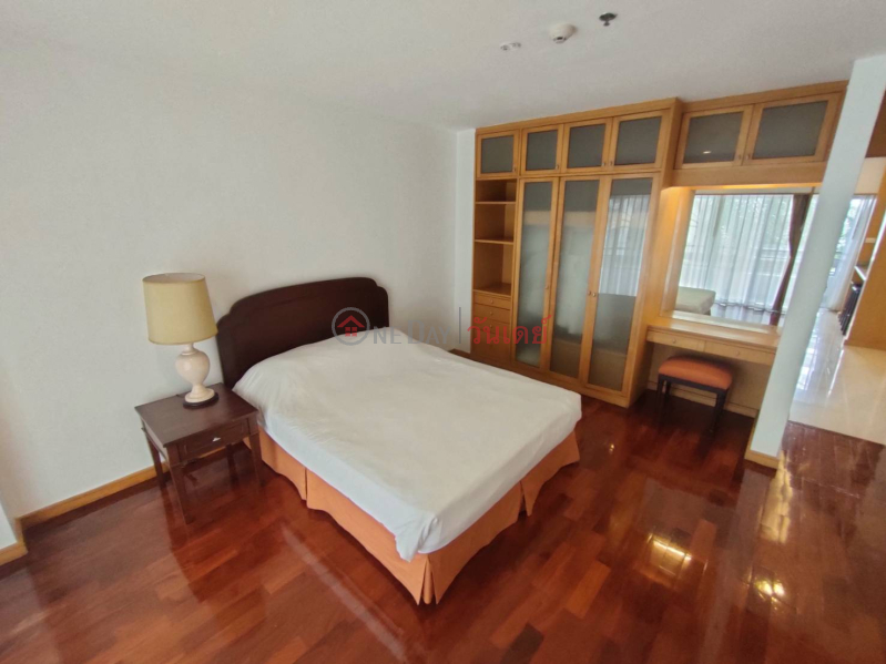 ฿ 90,000/ month, Apartment for Rent: Esmeralda Apartments, 250 m², 3 bedroom(s)