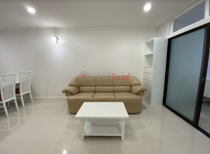 Condo for Rent: Supalai Place, 49 m², 1 bedroom(s) Rental Listings