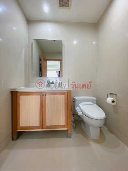 Condo for Rent: The Emporio Place, 108 m², 2 bedroom(s) Rental Listings