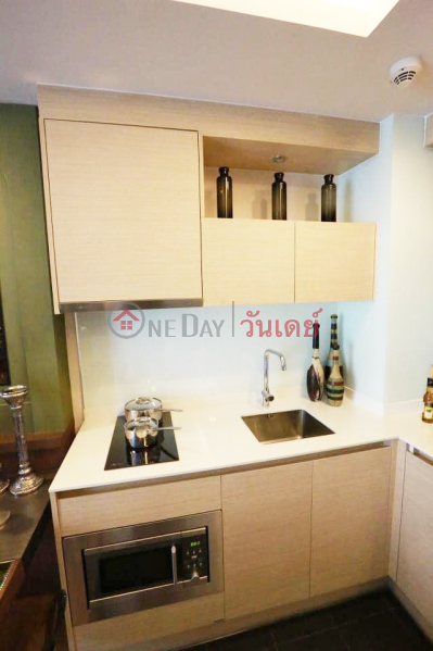 Property Search Thailand | OneDay | Residential Rental Listings Condo for Rent: Via Botani, 49 m², 1 bedroom(s)