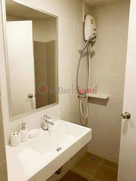 ฿ 5,500/ month, For rent: Condo Lumpini Ville Ratchaphruek-Bang Waek (5th floor, building E)