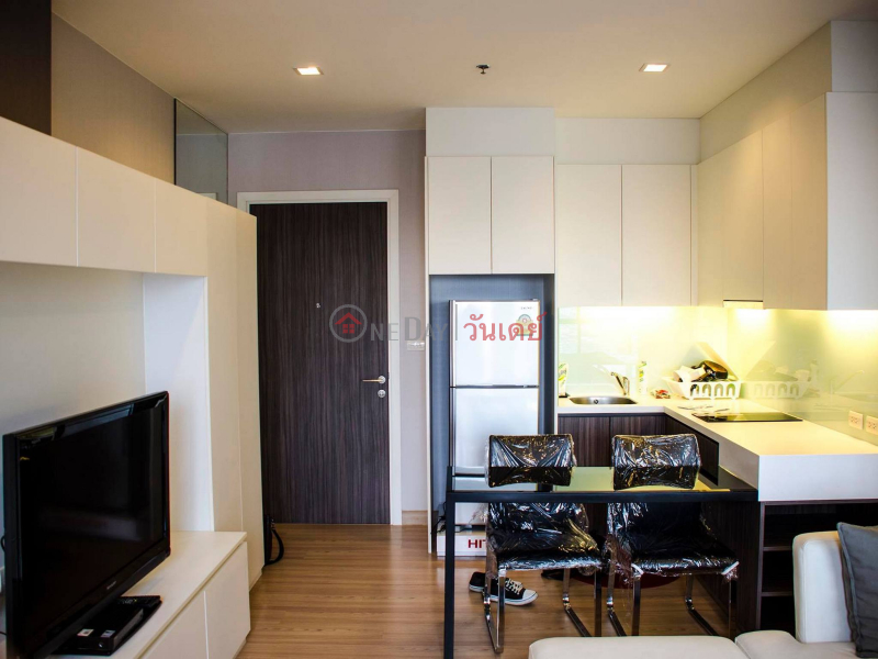 ฿ 21,000/ month, Condo for Rent: Urbano Absolute Sathon - Taksin, 38 m², 1 bedroom(s)