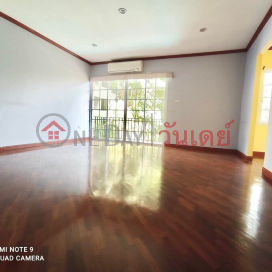 Single House in Prompong Rent for office (TRI-7917)_0