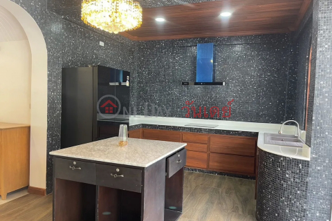 บ้าน 6 ห้องนอนให้เช่าในรัษฎา ภูเก็ต _0