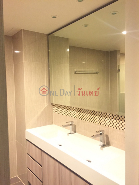 Condo for Rent: Downtown Forty Nine, 93 m², 2 bedroom(s) Rental Listings