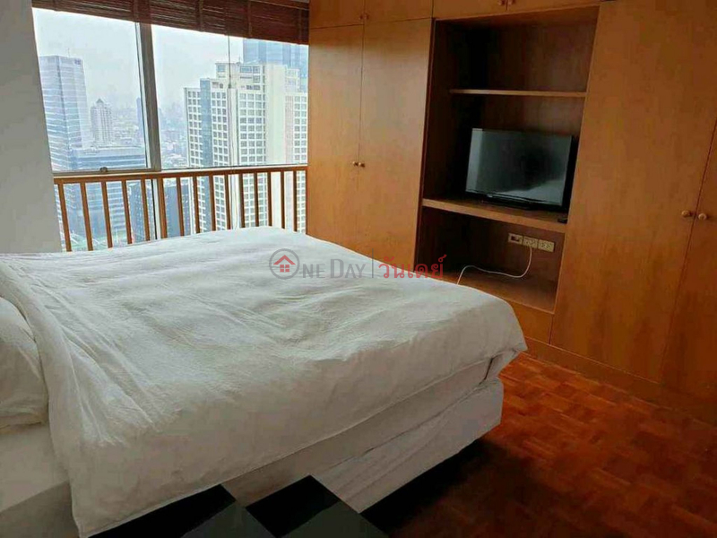 Property Search Thailand | OneDay | Residential Rental Listings | Condo for Rent: Silom Suite, 54 m², 1 bedroom(s)