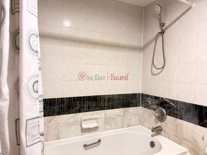 Condo for Rent: The Grand Regent, 37 m², 1 bedroom(s) Rental Listings