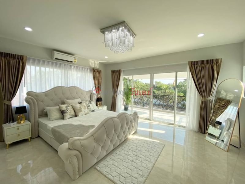 ฿ 10.5Million, Modern Pool Villa 5 Beds 6 Baths Pattaya
