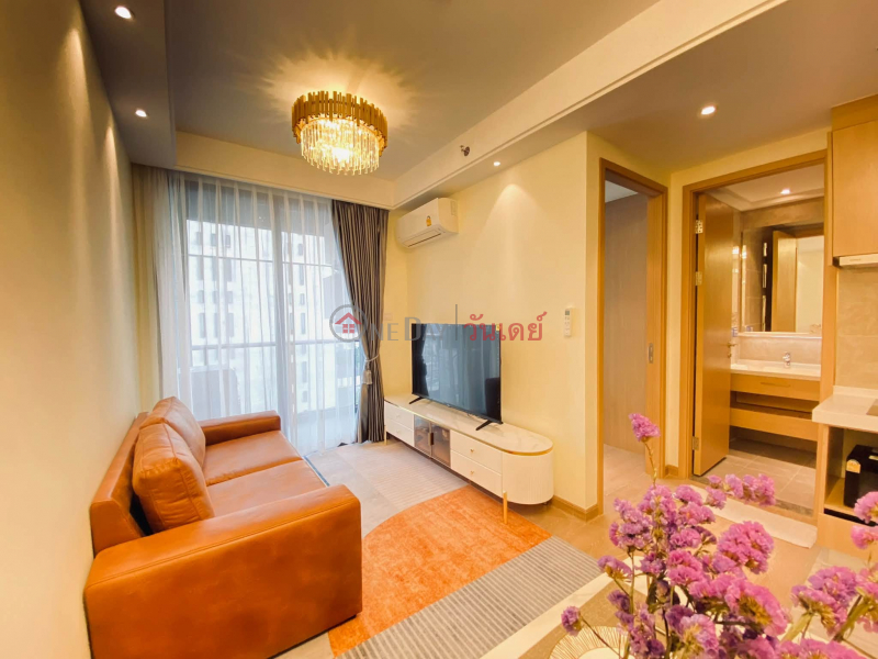 คอนโด 1 ห้องนอน ชั้นสูง ให้เช่าที่ Regal Sathorn-Naradhiwas ประเทศไทย, เช่า ฿ 22,000/ เดือน