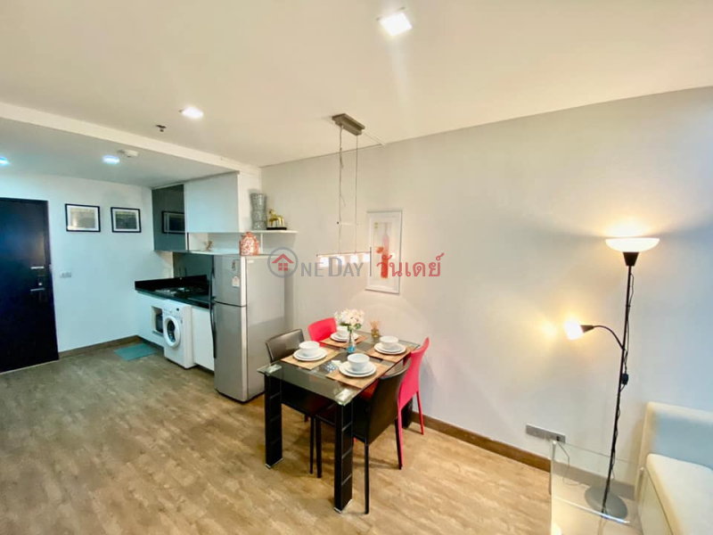 ฿ 30,000/ month | Condo for Rent: Sky Walk Condominium, 60 m², 2 bedroom(s)