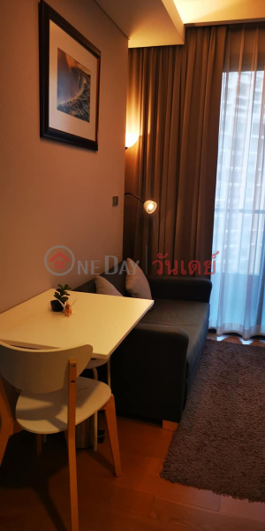 Condo for Rent: The Lumpini 24, 30 m², 1 bedroom(s) Rental Listings